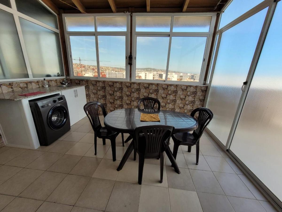 Elegant 2-Bedroom Tangiers City Appartment With Beautiful Terrace Exterior foto